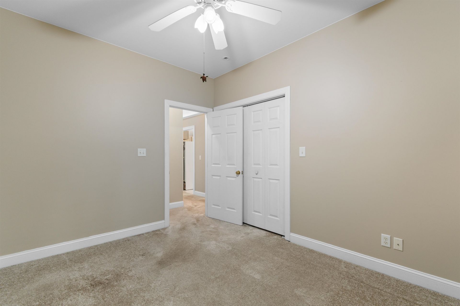 1635 Gibson Ave. Photo 28