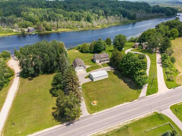 9412 Six Mile Lake Road, Ellsworth, MI 49729