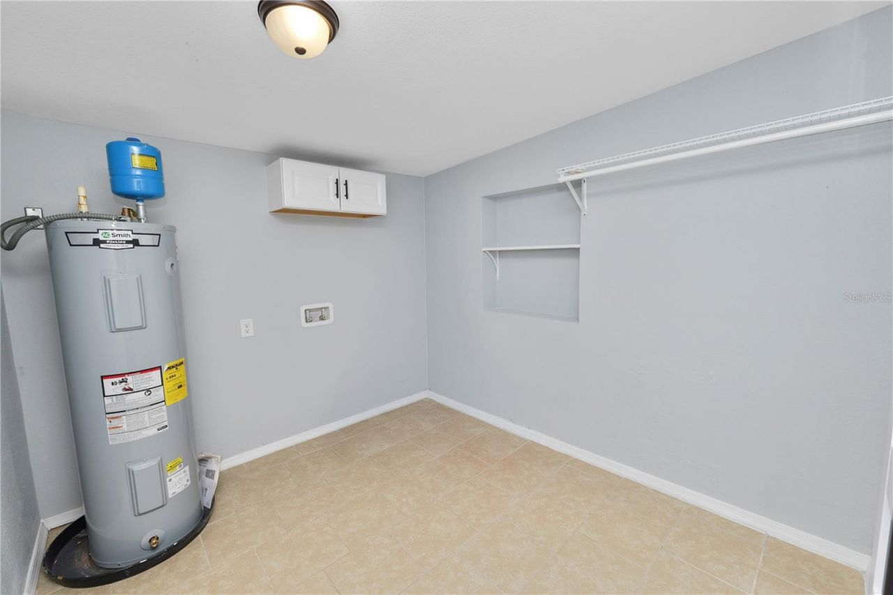 114 Shelton Avenue , Auburndale, FL 33823 Photo