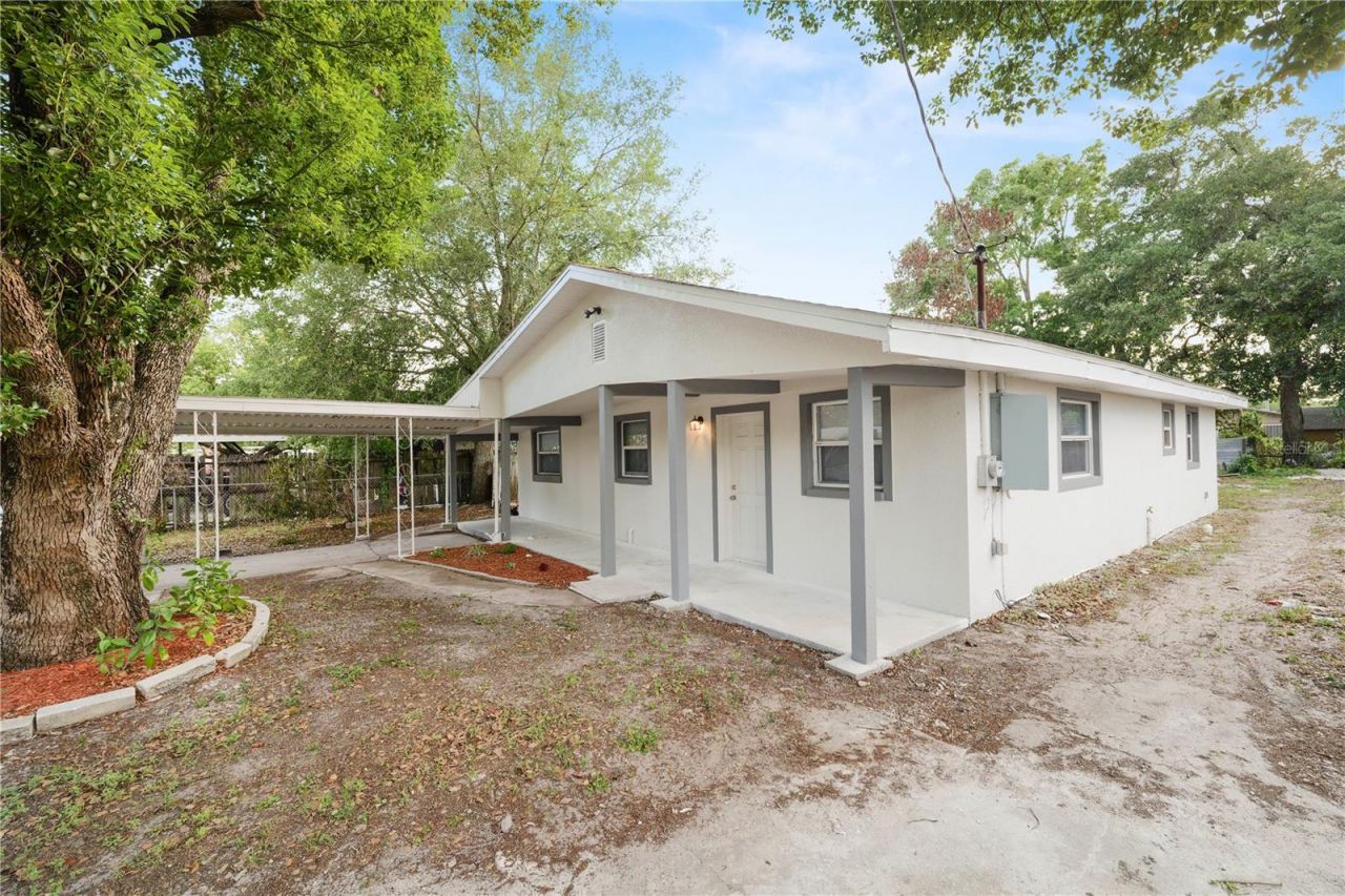 114 Shelton Avenue , Auburndale, FL 33823 Photo