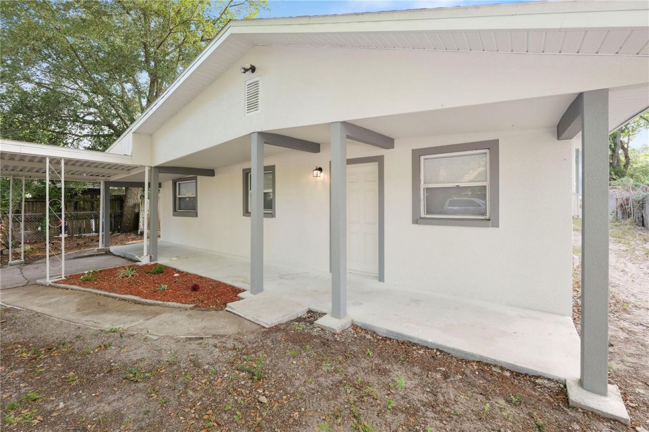 114 Shelton Avenue , Auburndale, FL 33823 Photo