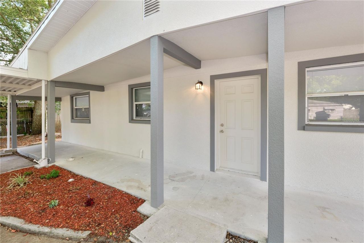 114 Shelton Avenue , Auburndale, FL 33823 Photo