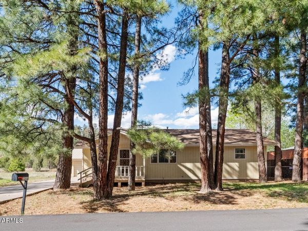 2200 W PARK VALLEY Road, Show Low, AZ 85901