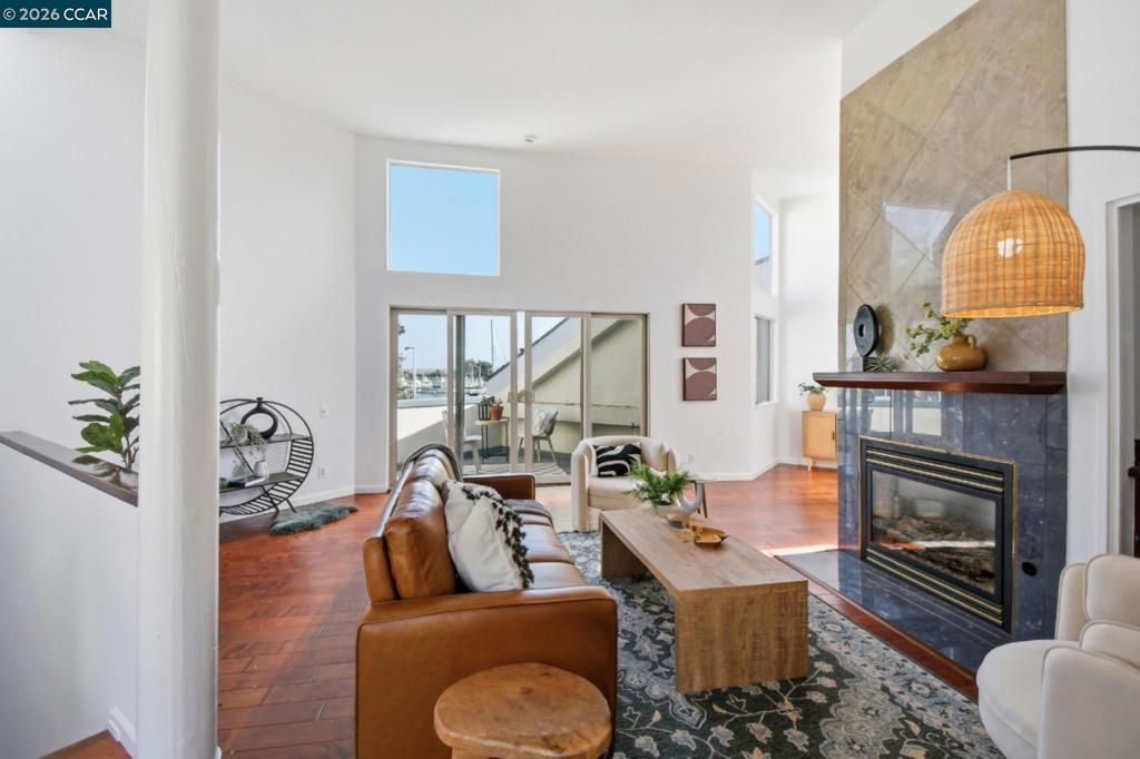 450 Cola Ballena, Unit G, Alameda, CA 94501 Main Photo