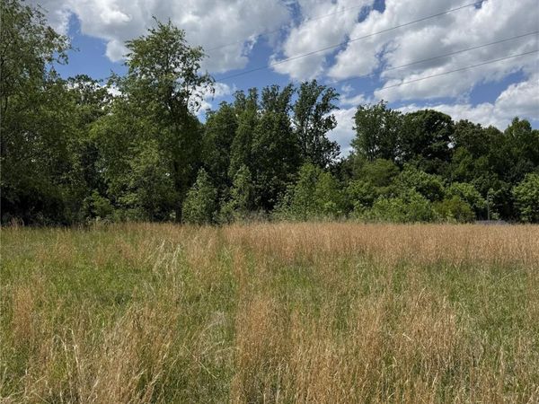169 Cornwall Road , Harmony, NC 28634