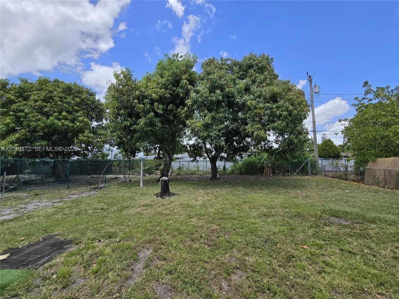 1051 E 18th St, Hialeah, FL 33013 Photo
