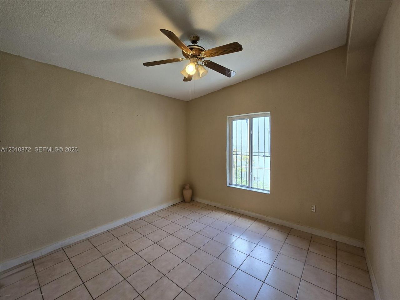 1051 E 18th St, Hialeah, FL 33013 Photo
