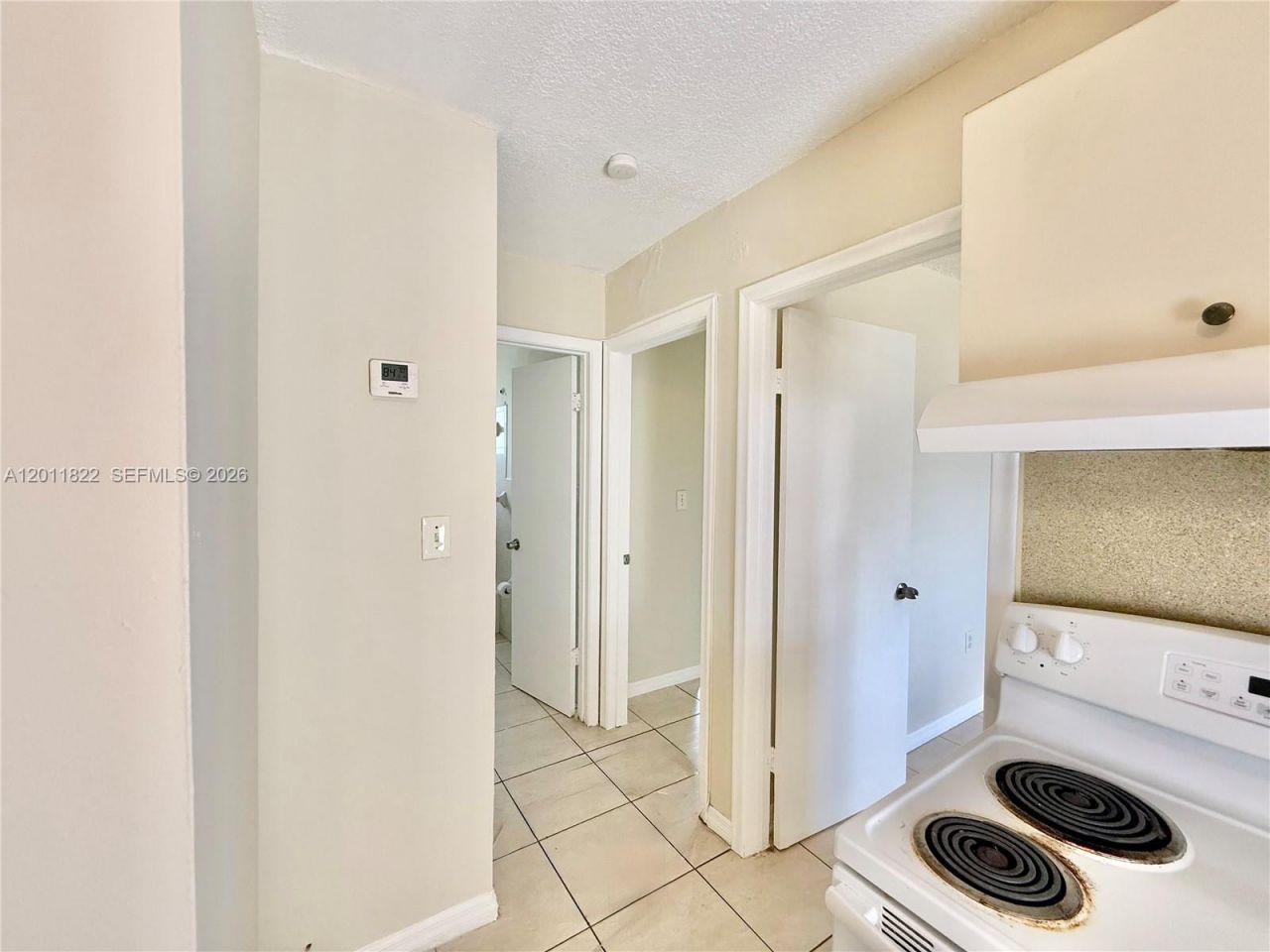 2401 NW 82nd St , Unit 2403, Miami, FL 33147 Photo