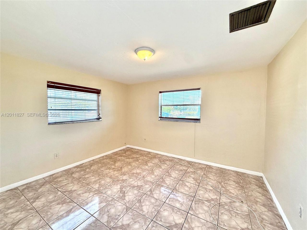 1970 NW 104th St , Unit 1970, Miami, FL 33147 Photo