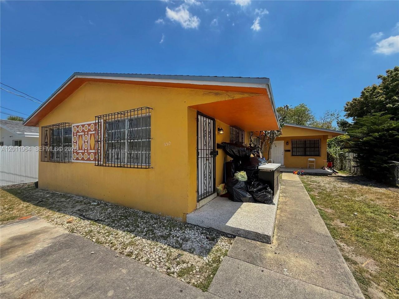950 NW 109th St , Unit 950, Miami, FL 33168 Photo