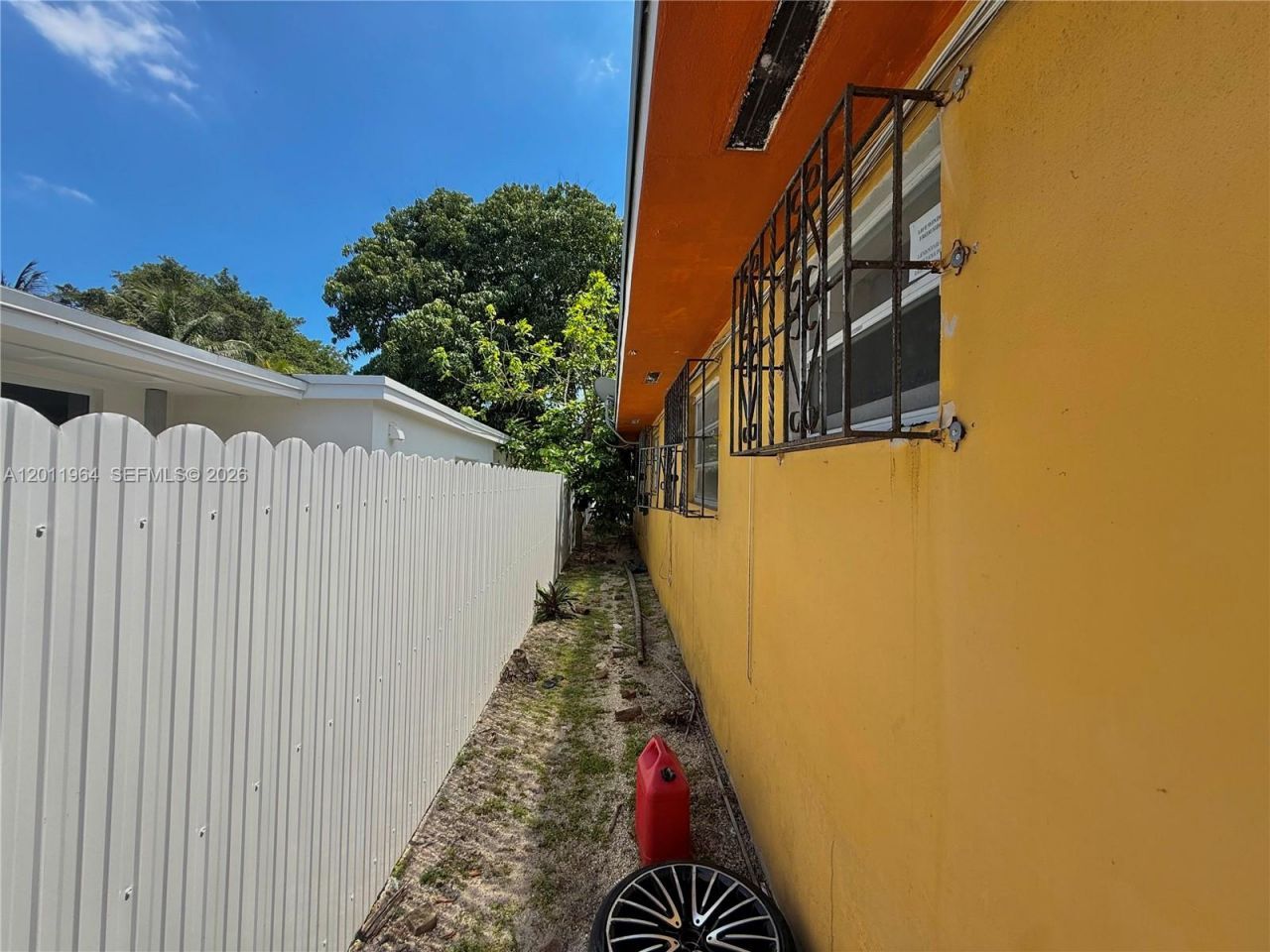 950 NW 109th St , Unit 950, Miami, FL 33168 Photo