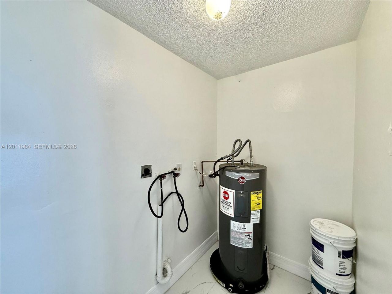 950 NW 109th St , Unit 950, Miami, FL 33168 Photo