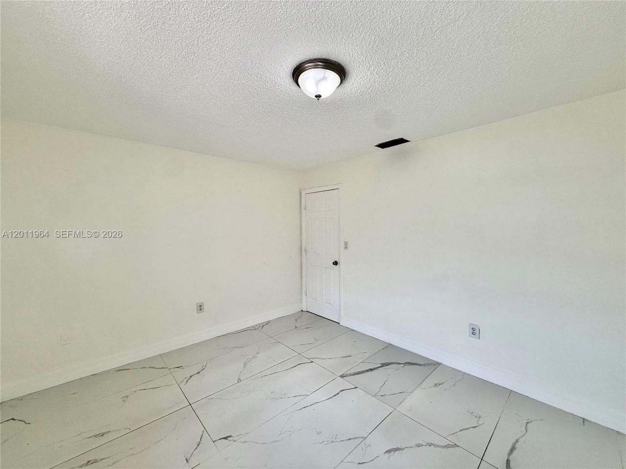 950 NW 109th St , Unit 950, Miami, FL 33168 Photo