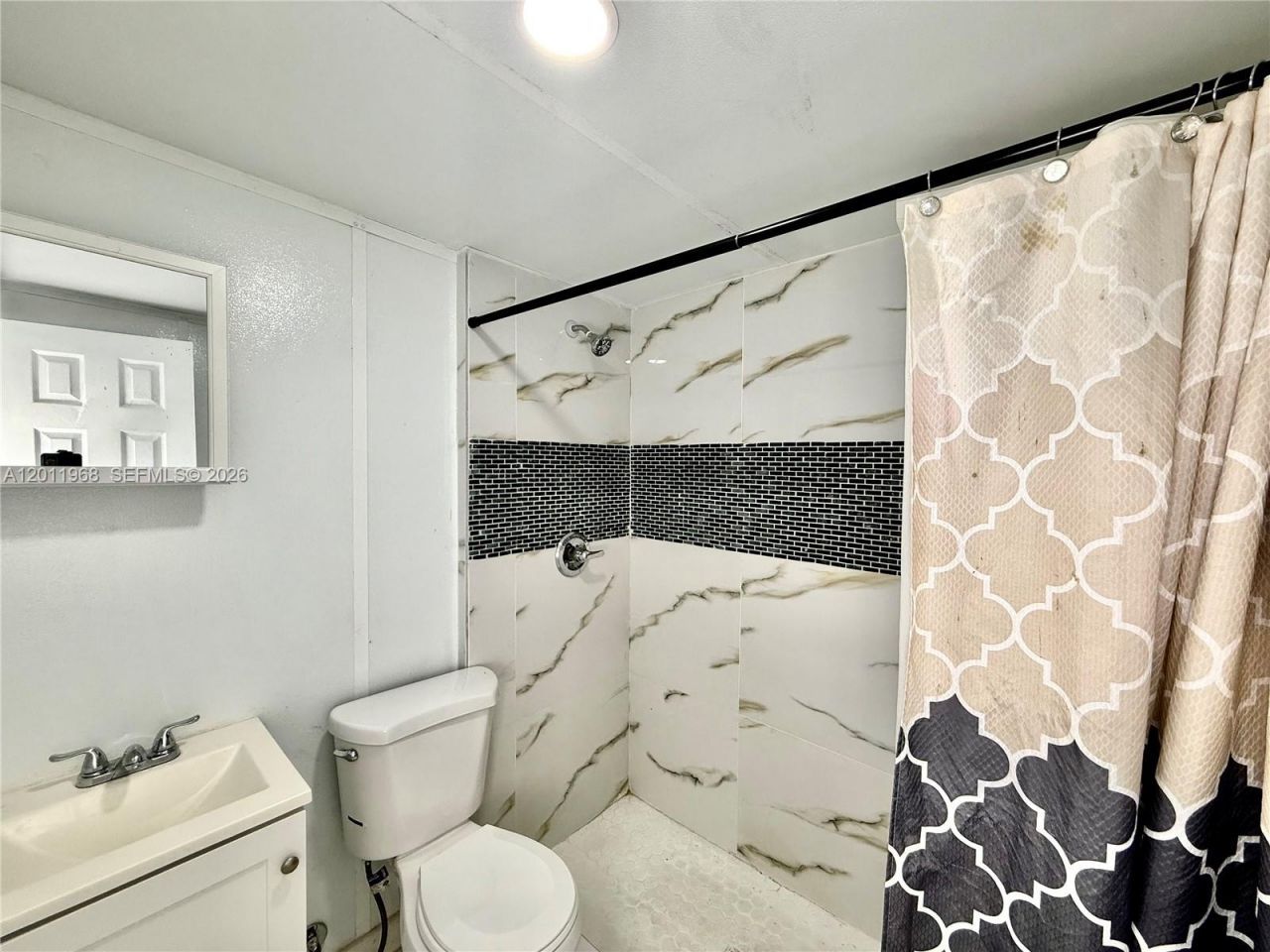 950 NW 109th St , Unit Rear, Miami, FL 33168 Photo