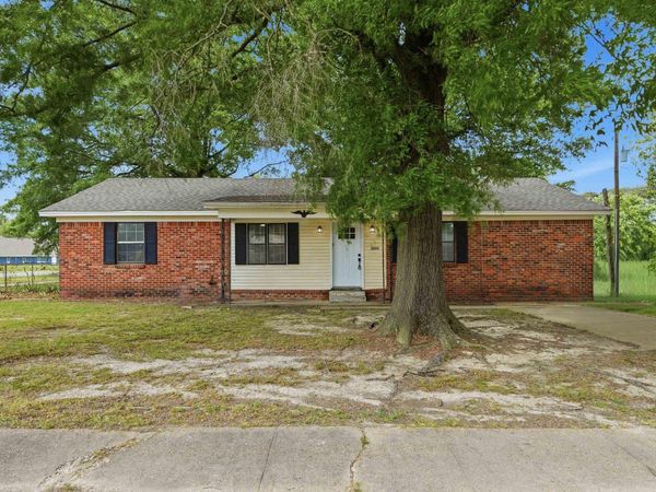2505 Fairfield , Jonesboro, AR 72401