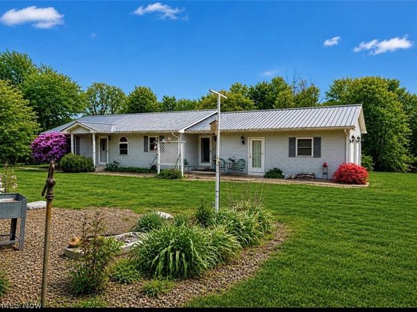 305 North Drive, Somerset, OH 43783