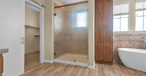10085 Castle Oaks Ct, Sacramento, CA 95829 Photo