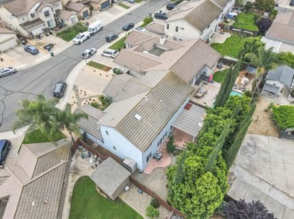10085 Castle Oaks Ct, Sacramento, CA 95829 Photo