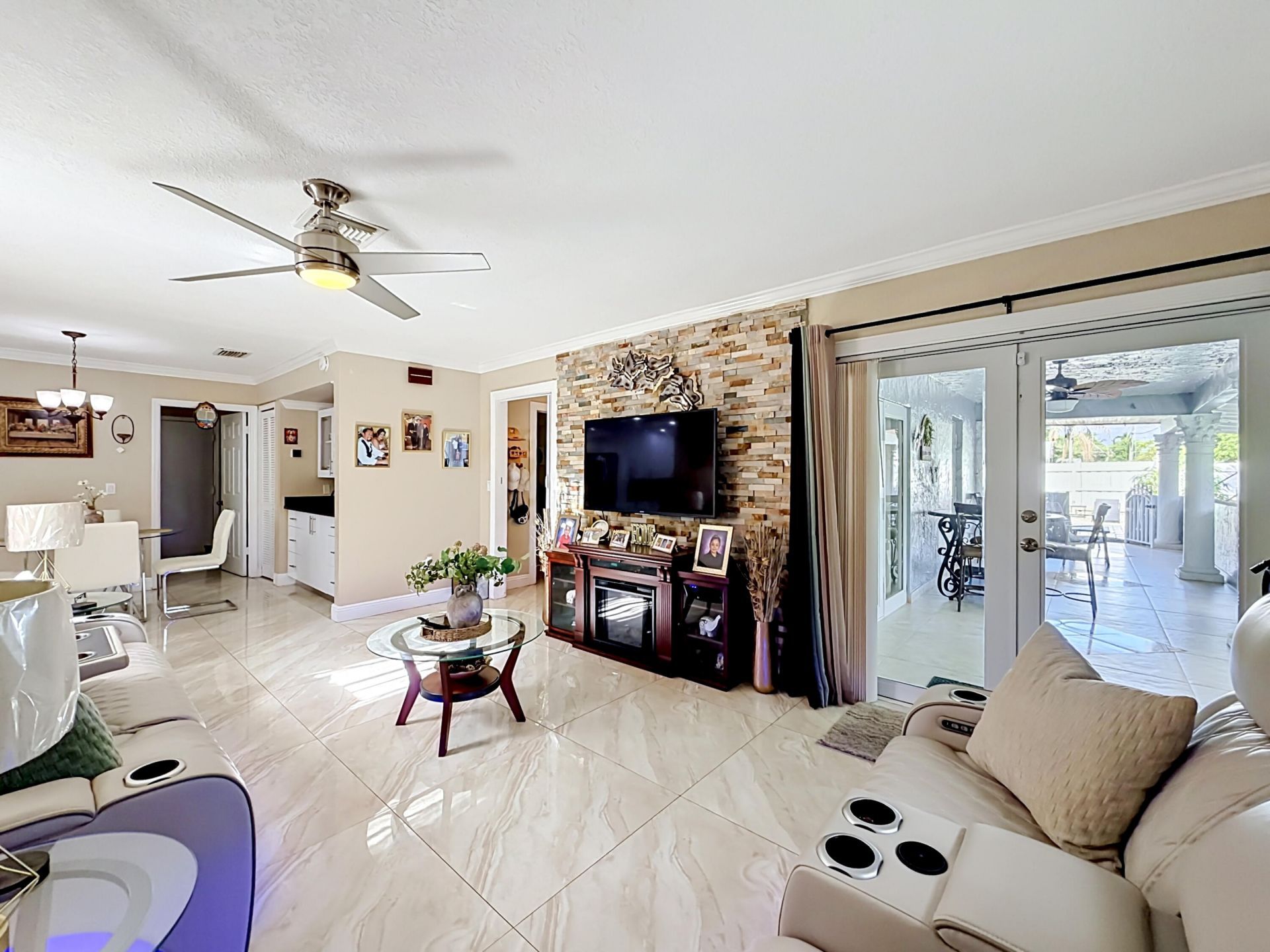 3119 Indian Trail, Lake Worth, FL 33462 Photo