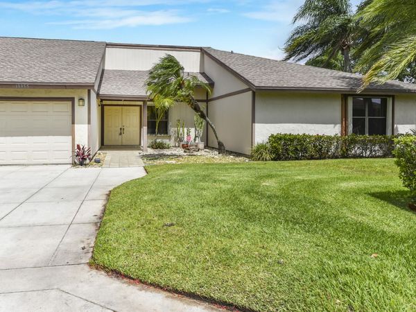 13355 Touchstone Place, Palm Beach Gardens, FL 33418