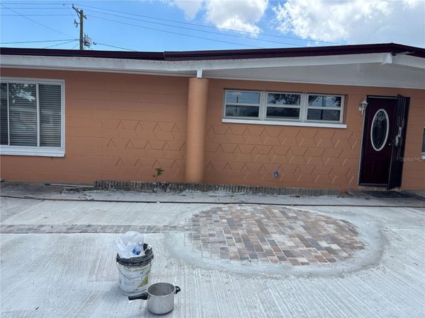 1320 LARSEN LN , TAMPA, FL 33619