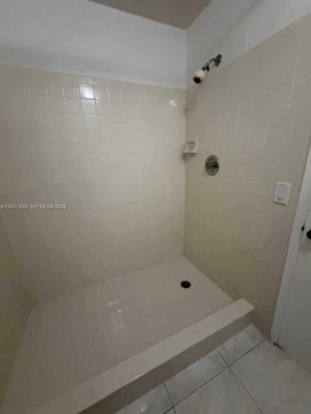 667 Woodgate Ln , Unit B, Sunrise, FL 33326 Photo