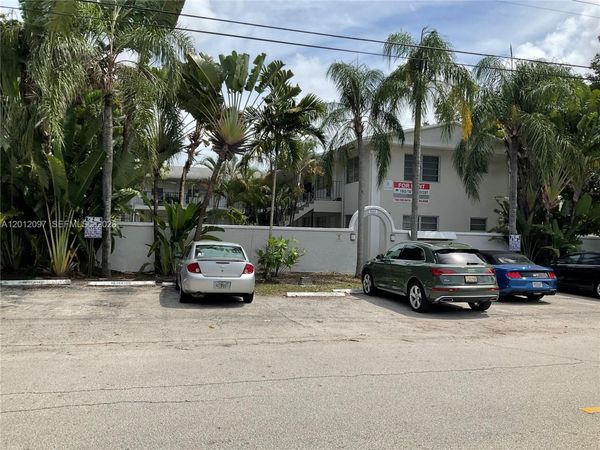 510 SE 9th St , Unit 5, Fort Lauderdale, FL 33316