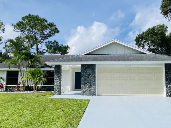 212 Trace Court, Royal Palm Beach, FL 33411