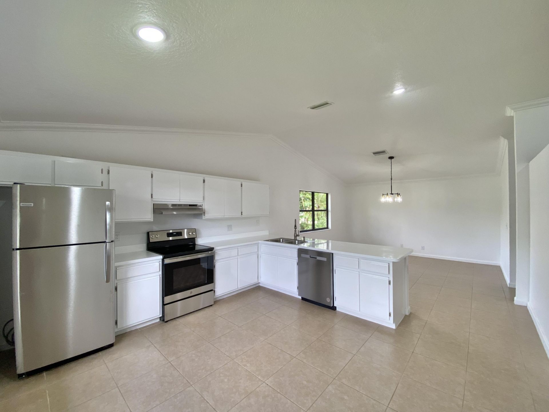 212 Trace Court, Royal Palm Beach, FL 33411 Photo