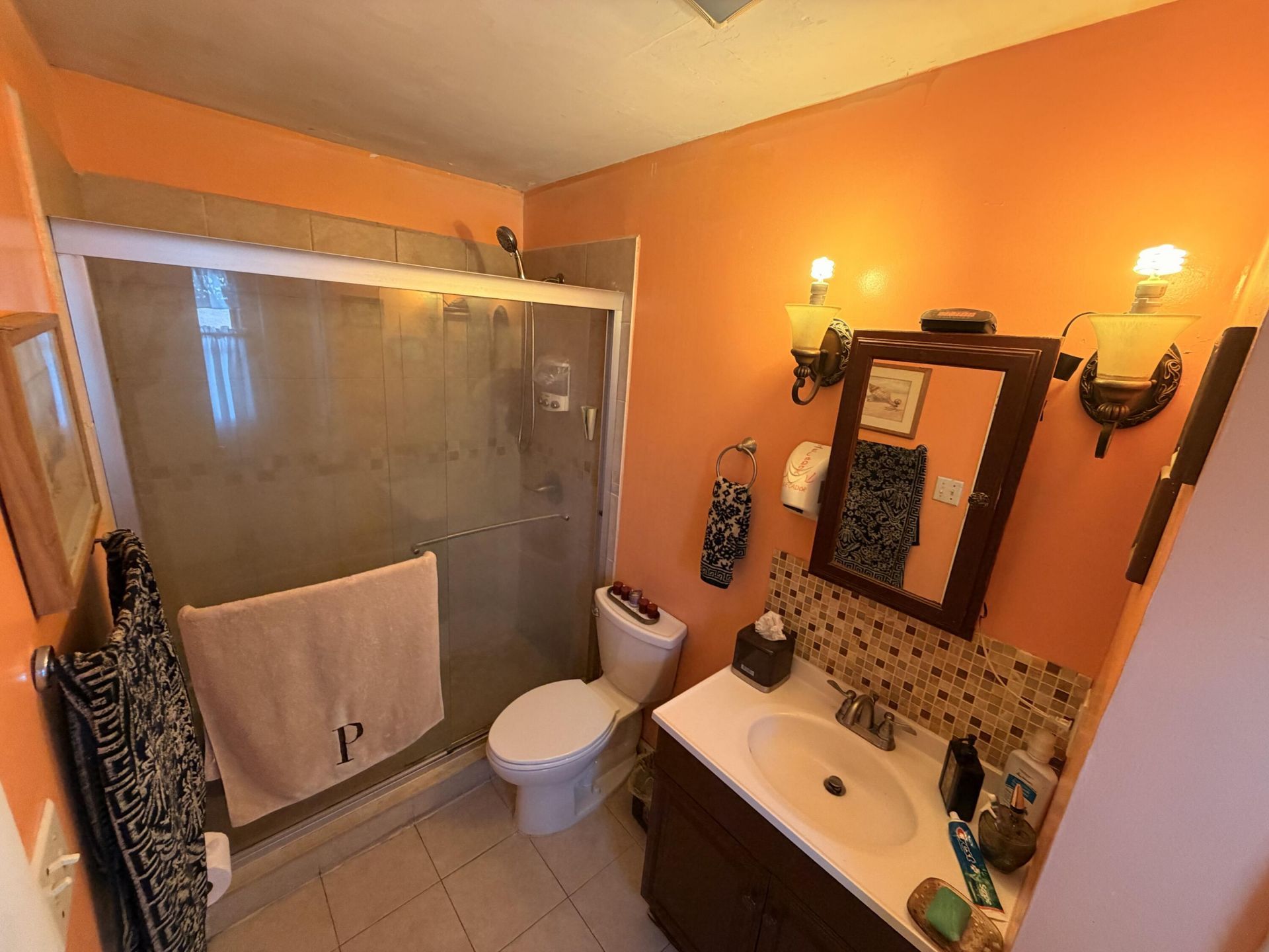 743 W 55th Place, Hialeah, FL 33012 Photo