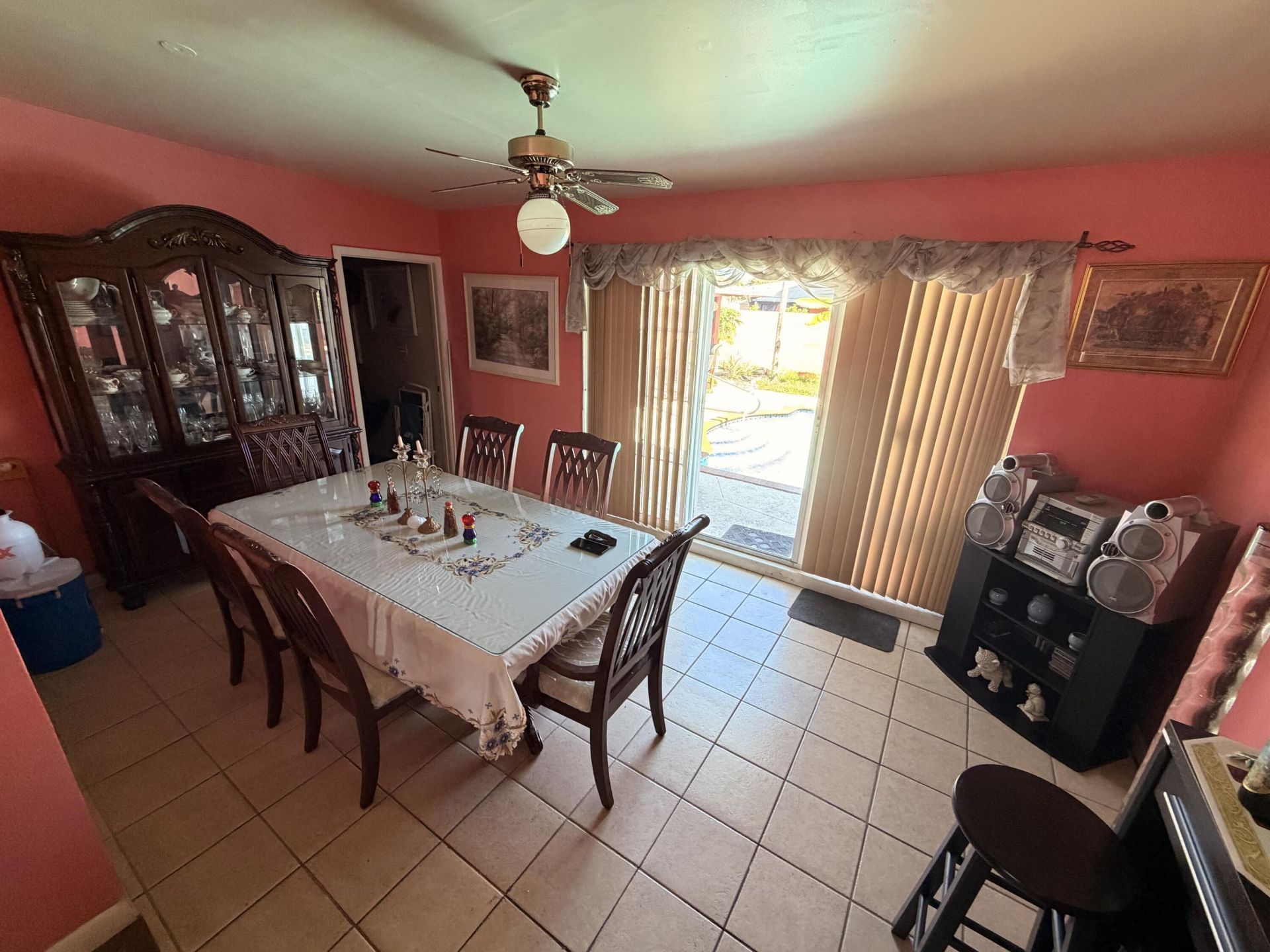 743 W 55th Place, Hialeah, FL 33012 Photo