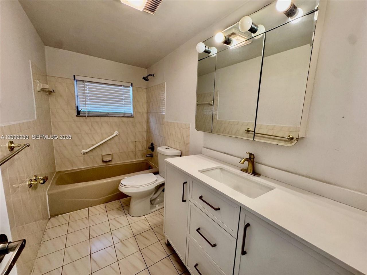 719 Glenn Pkwy , Hollywood, FL 33021 Photo
