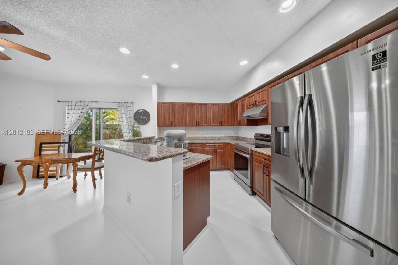 2334 SE 24th Ave, Unit 2334, Homestead, FL 33035 Photo