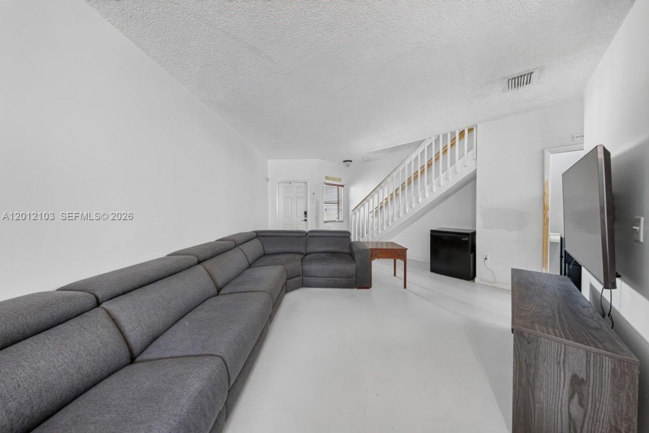 2334 SE 24th Ave, Unit 2334, Homestead, FL 33035 Photo
