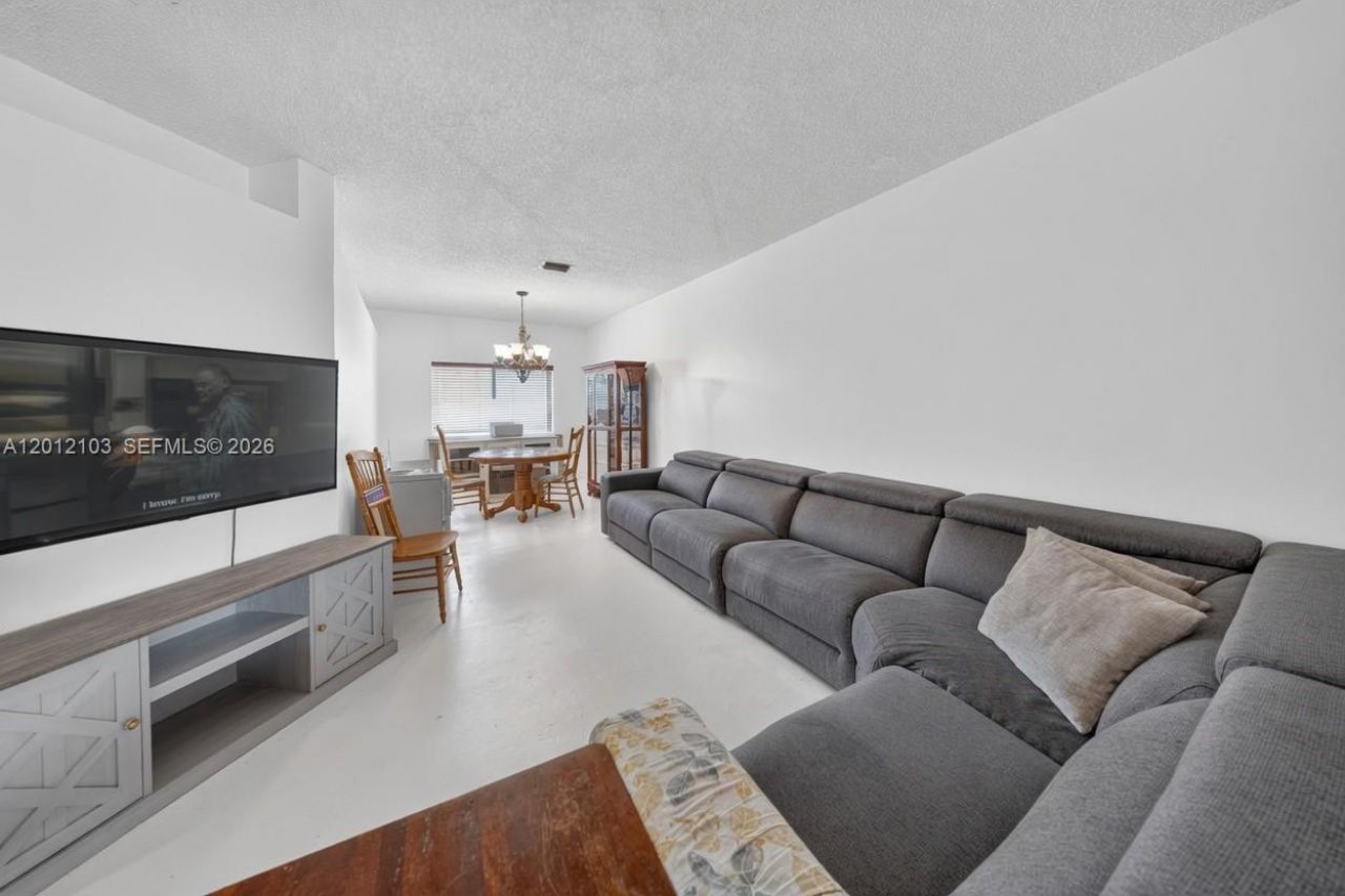 2334 SE 24th Ave, Unit 2334, Homestead, FL 33035 Photo