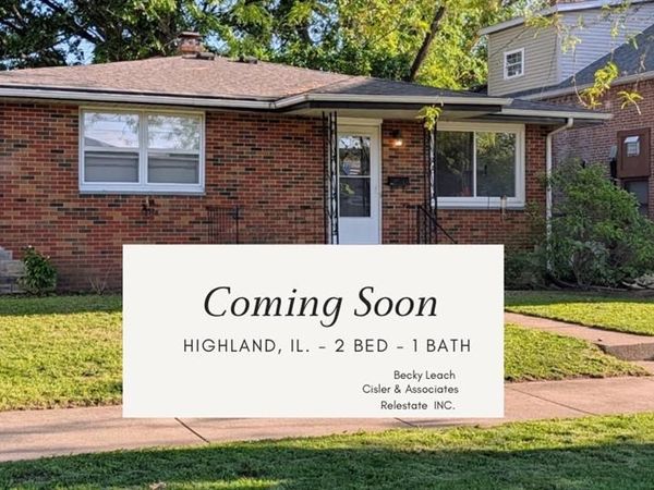 1304 Main Street , Highland, IL 62249