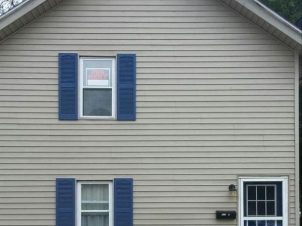 610 E Main Street, Flushing, MI 48433