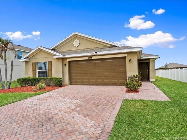 4234 Birkdale Drive, Fort Pierce, FL 34947