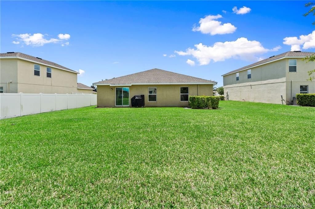 4234 Birkdale Drive, Fort Pierce, FL 34947 Photo