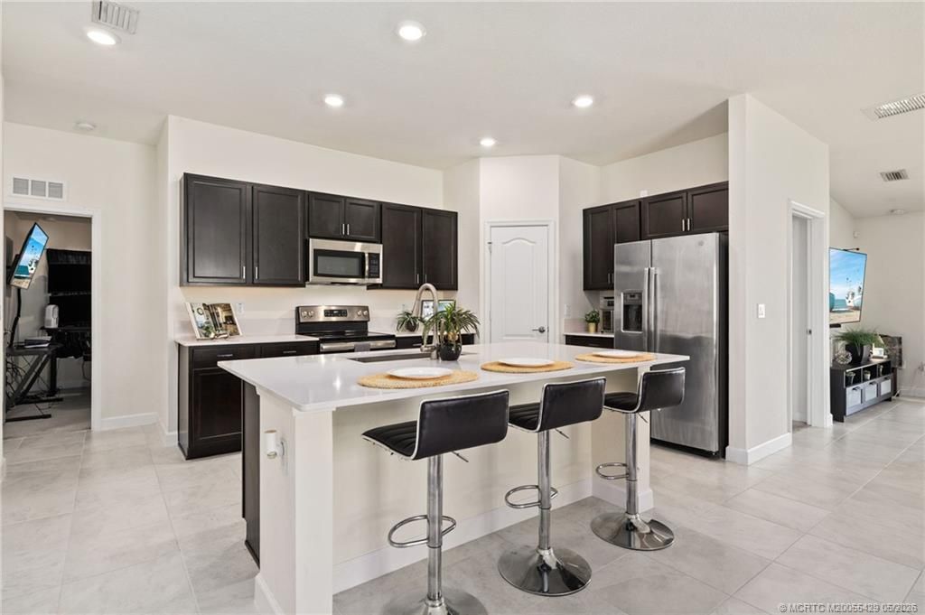 4234 Birkdale Drive, Fort Pierce, FL 34947 Photo