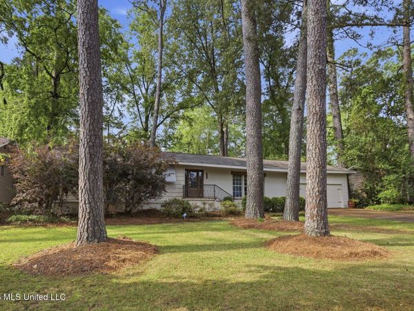 1719 Wilhurst Street, Jackson, MS 39211