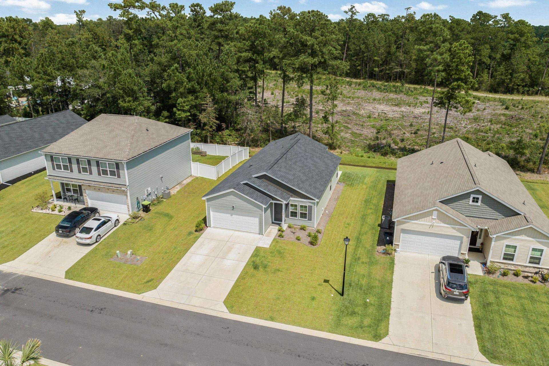 228 Averyville Dr. Photo 31