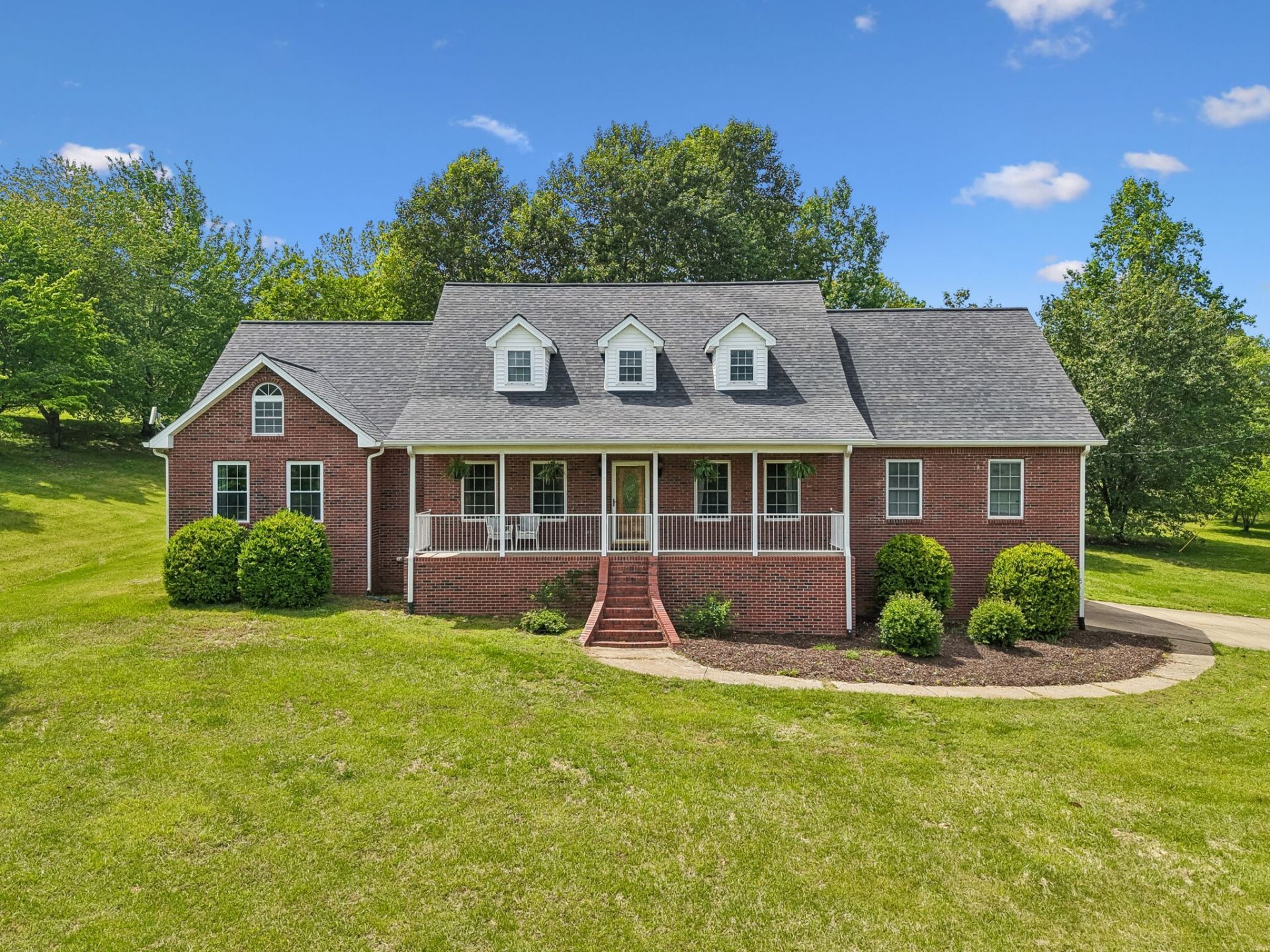 1915 Greenwood Rd , Charlotte, TN 37036 Main Photo