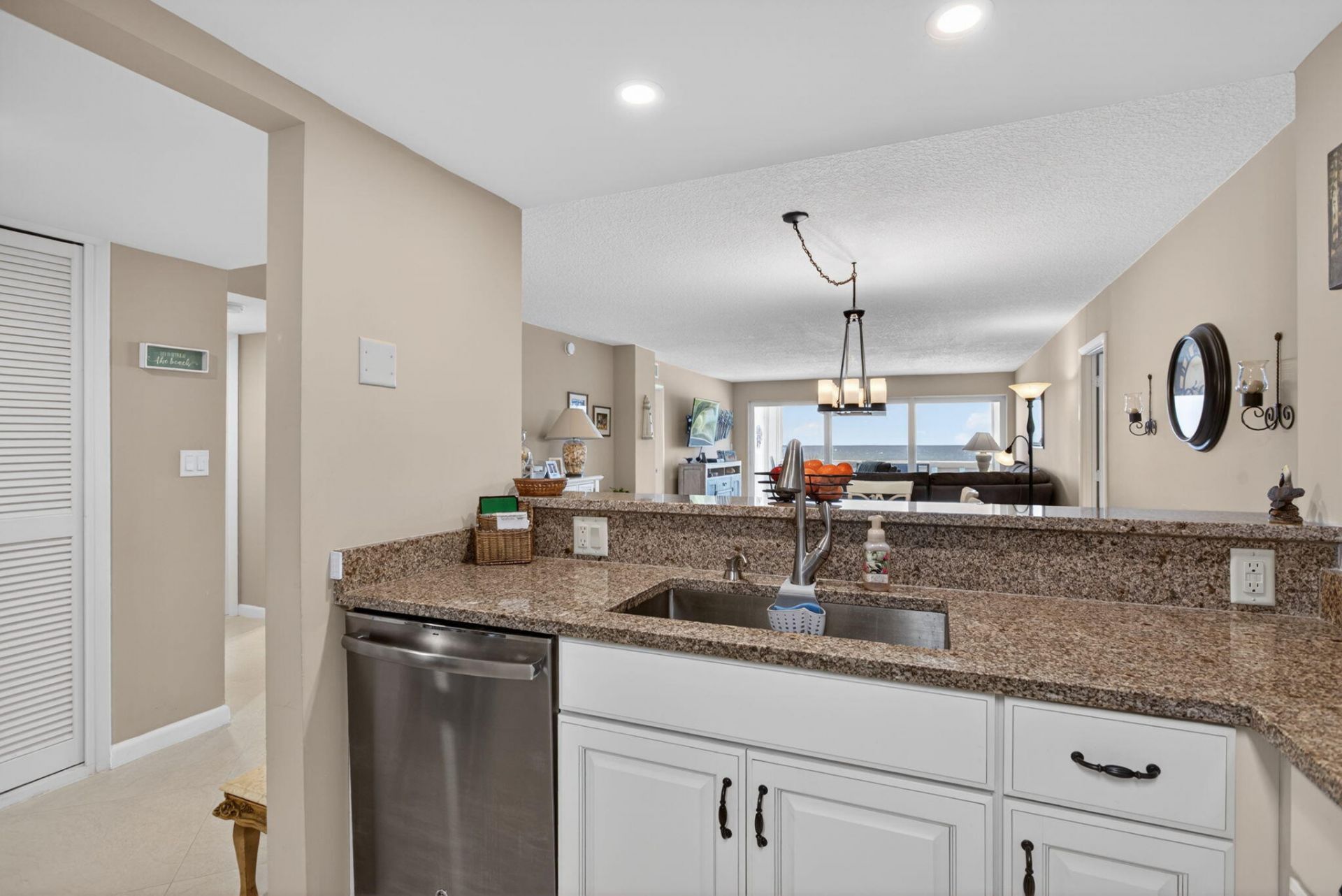 1012 N Ocean Boulevard, Unit 408, Pompano Beach, FL 33062 Photo