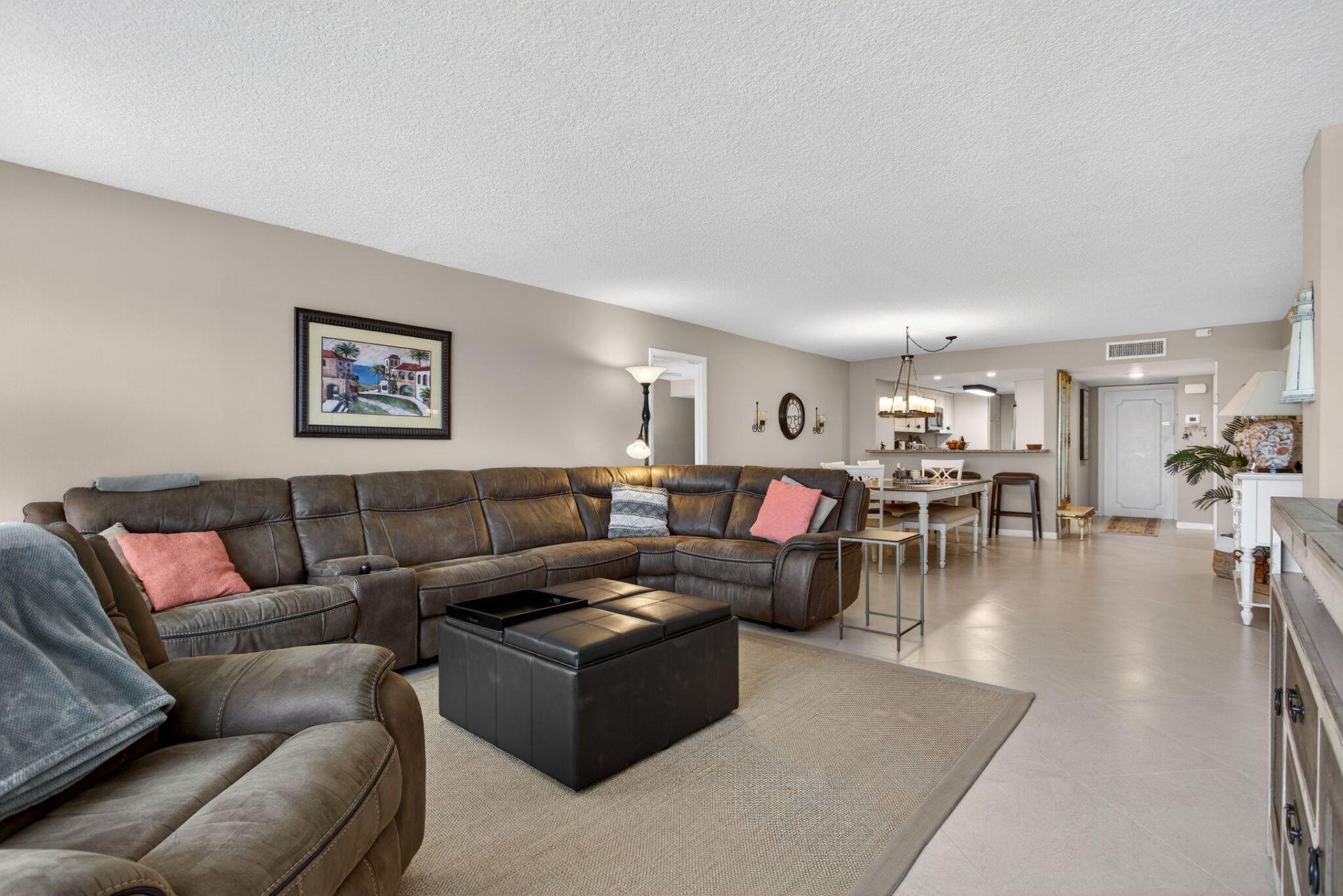 1012 N Ocean Boulevard, Unit 408, Pompano Beach, FL 33062 Photo