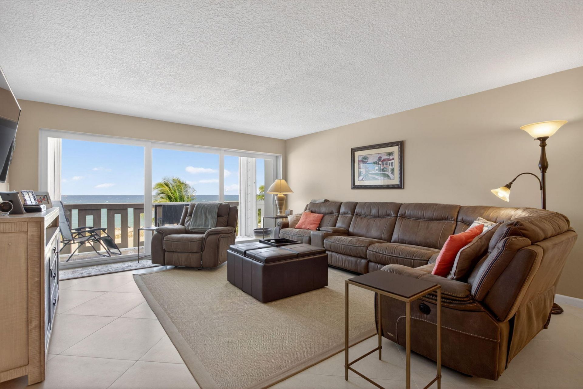 1012 N Ocean Boulevard, Unit 408, Pompano Beach, FL 33062 Photo