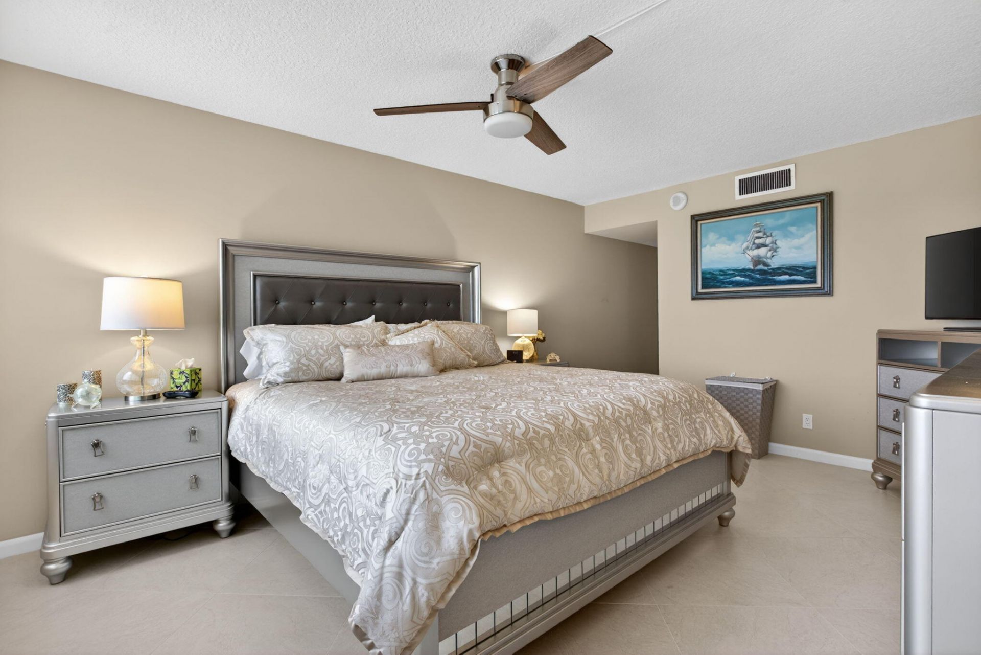 1012 N Ocean Boulevard, Unit 408, Pompano Beach, FL 33062 Photo