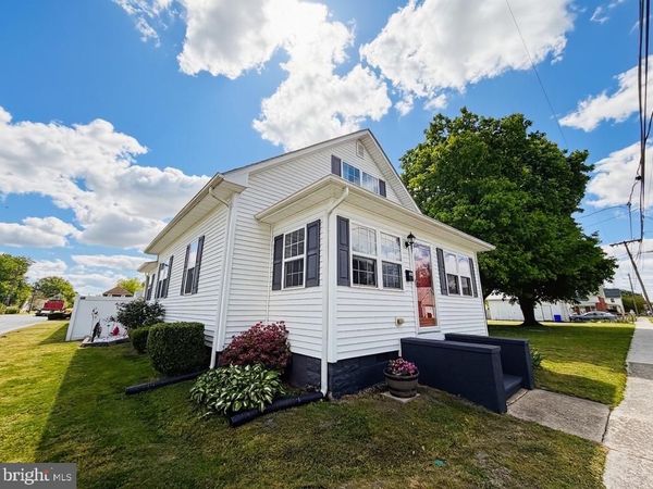 304 HARRINGTON AVENUE , HARRINGTON, DE 19952