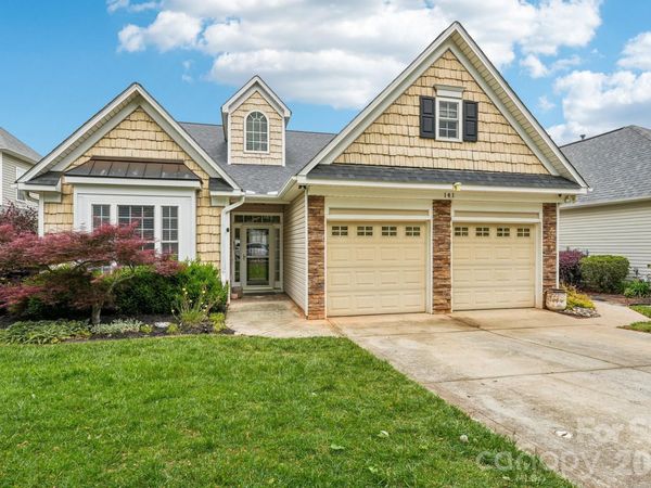 141 Wren Hill Drive , Mooresville, NC 28115