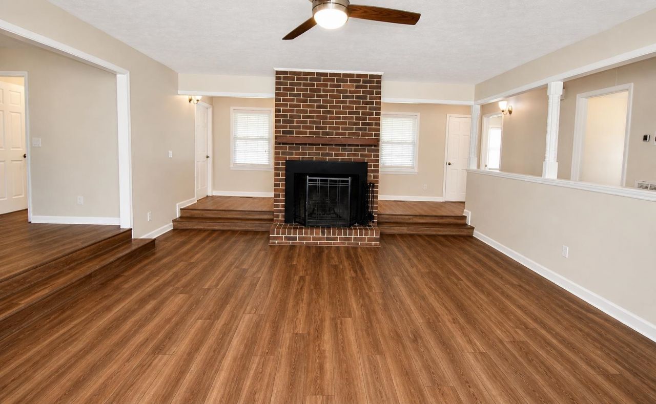 15 Clemson Rd. Photo 3